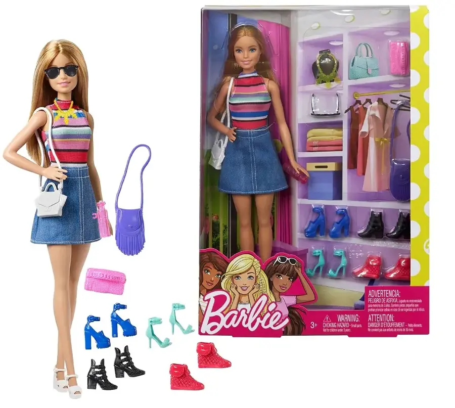 Barbie FVJ42 Doll and Accessories